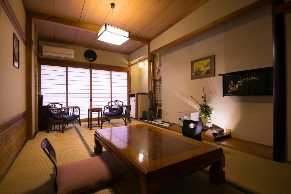 Hotel Housenkaku Beppu Exterior photo